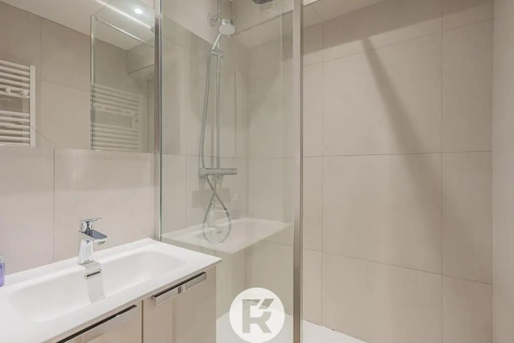 R'Apparts T2 Refuge Chic Grenoble Apartment